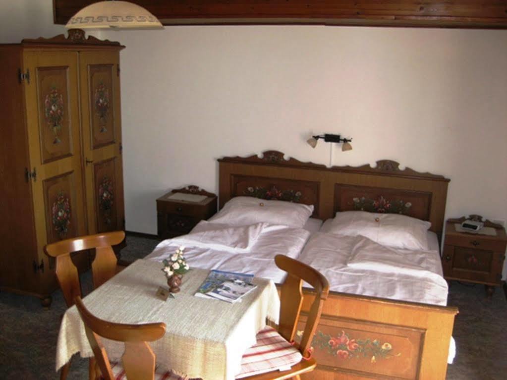 Privatzimmer Eva Leitgeb Bed & Breakfast Faistenau Exterior photo