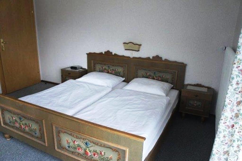 Privatzimmer Eva Leitgeb Bed & Breakfast Faistenau Exterior photo